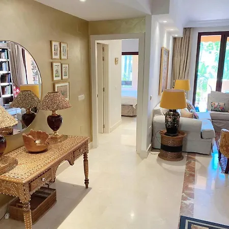 Bahialcantara Beachside Appartement Marbella